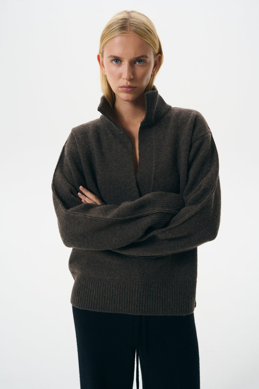 REVERSE LAMBSWOOL POLO | HAZELNUT