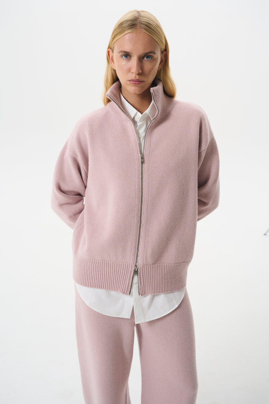 LAMBSWOOL ZIP SWEATER | DUST ROSE