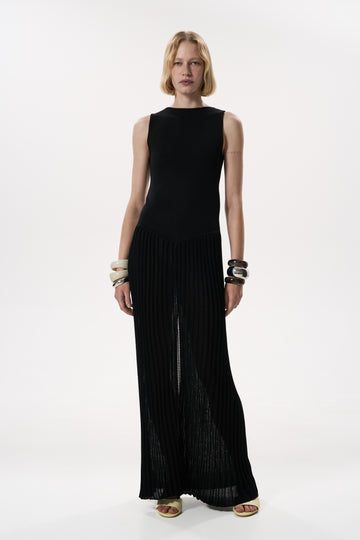 PLISSE KNITTED DRESS