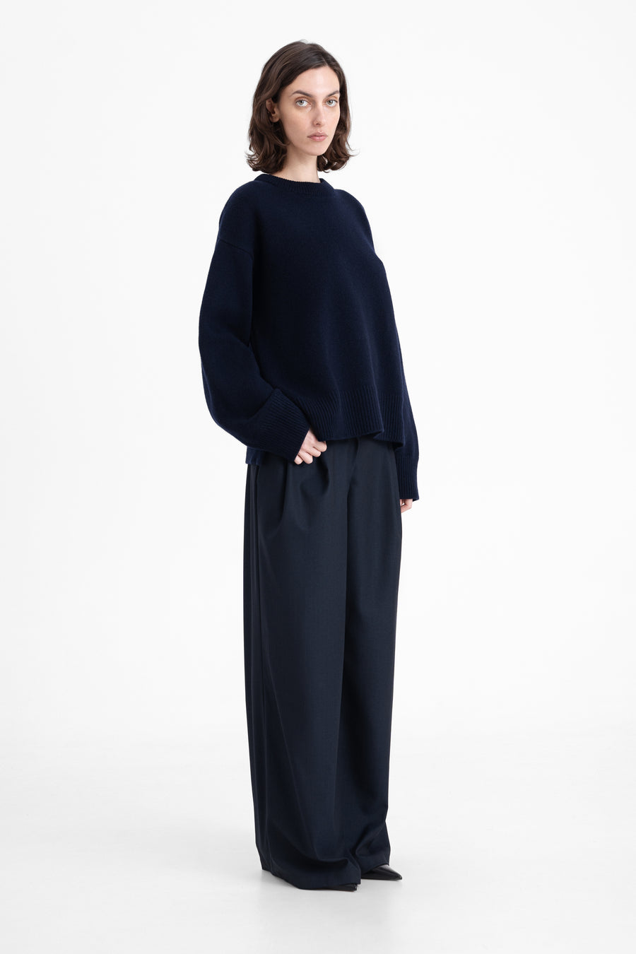 CREWNECK OVERSIZE SWEATER | NAVY