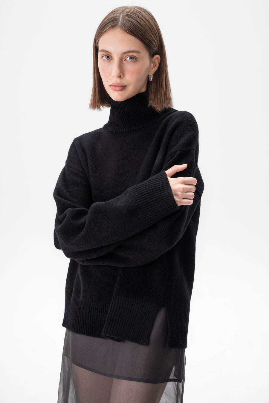 TURTLENECK CLASSIC SWEATER | BLACK