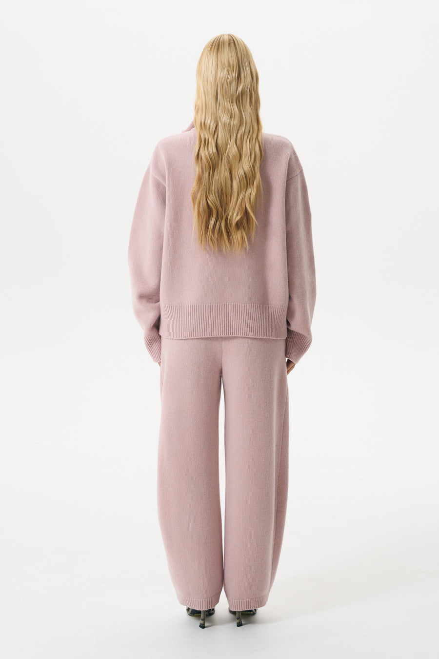 O-SHAPE LAMBSWOOL PANTS | DUST ROSE