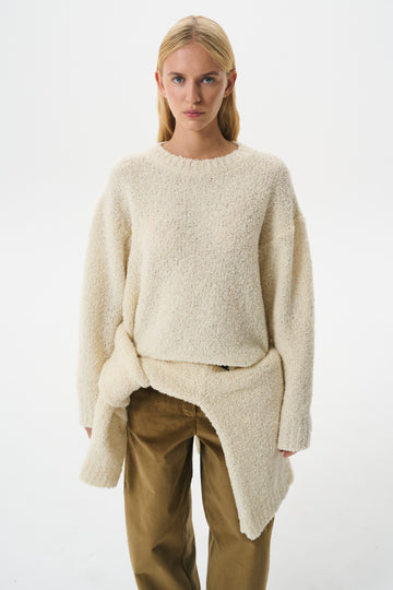 BOUCLE SWEATER | MILKSHAKE